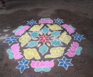 dotted kolam