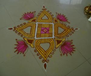 Fifth Day of Navrathri Podikolam