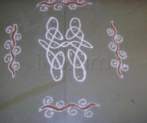 Podikolam