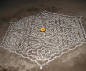 Margazhi dew drops kolam contest 2011