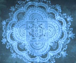 Free hand kolam