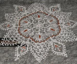 Free hand kolam