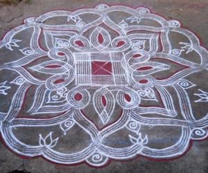 Kuzhal Kolam