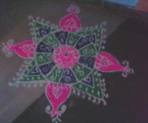 Rangoli: Free Hand