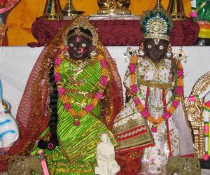 Marapachi Decoration and Deepa kolam for Navarathri