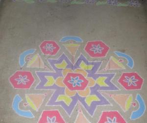 Dotted rangoli