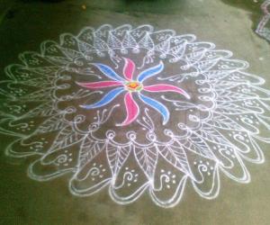 Rangoli: Marghazhi kolam - 11