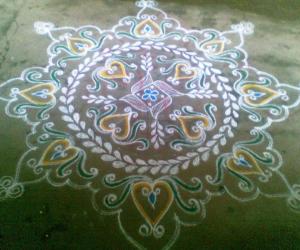 Rangoli: Marghazhi Kolam - 25