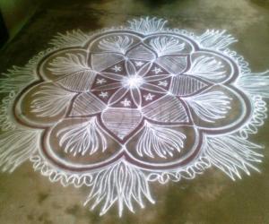 Thai Amavasai Kolam