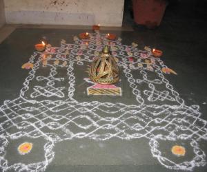 dotted kolam