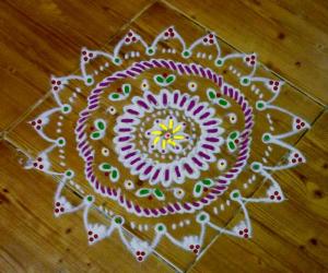 Embroidery kolam 3