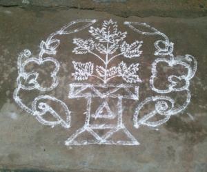 Rangoli: tulasi maadam