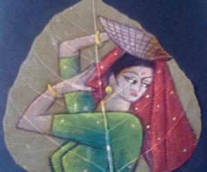 Painting on dry Ashwata leaf