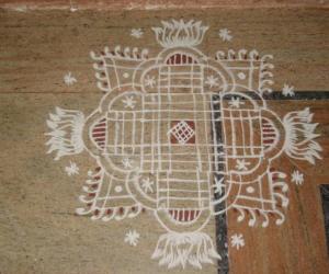 Double stroke kolam