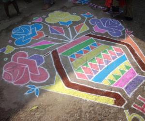 Rangoli: flower pots