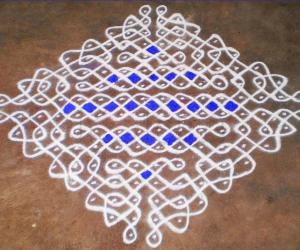 DOTTED KOLAM