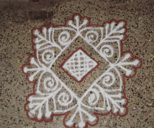 Small kolam