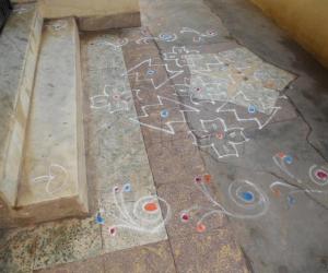 Rangoli: dotted kolam