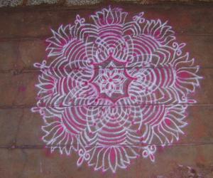 Rangoli: copy cat kolam