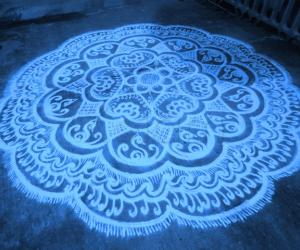 Free hand kolam