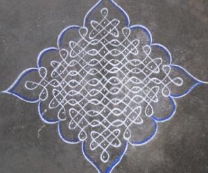 15*1 KOLAM(sikku kolam-83)