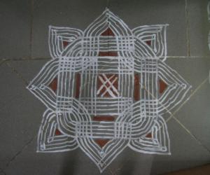 Aadi velli kolam