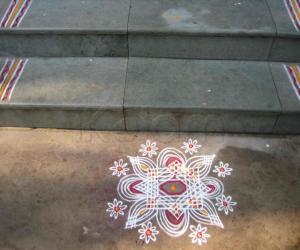 Small kolam