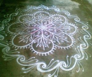 Marghazhi Kolam