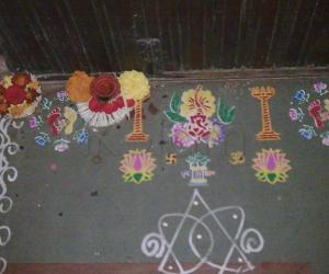 Stencil rangoli