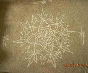 Freehand Kolam