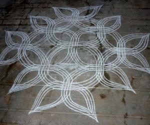 Line kolam