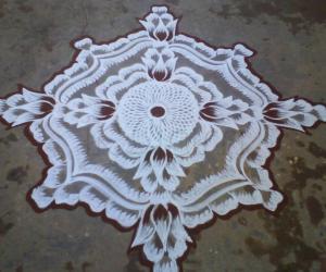 freehand kolam