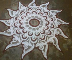 Free hand kolam