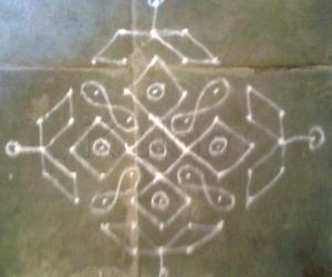 Dots Kolam