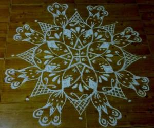 Freehand KOLAM