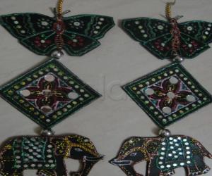 Rangoli: Danglers 