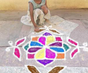 Rangoli: dotted kolam 29