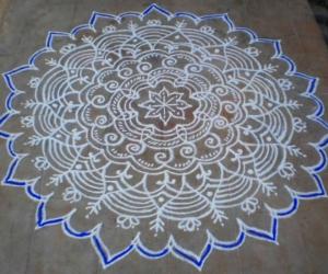 FREEHAND RANGOLI for MAHA