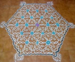 Rangoli: Chikku kolam