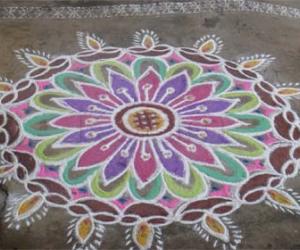 Rangoli: karthigai deepam kolam 