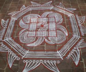 Rangoli: Blooming Padi Kolam