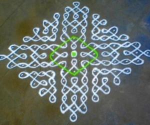 15x1 DOTTED KOLAM-4