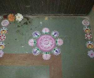 Stencil rangoli