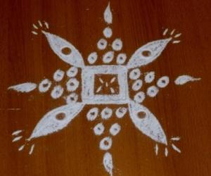 Tiny Rangoli 16