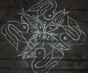 Rangoli: Fish kolam