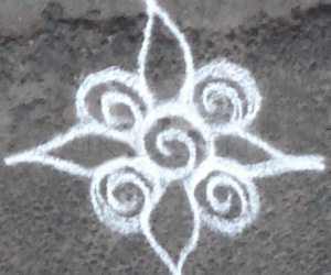 Rangoli: Studio Kolams