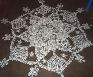 mavu kolam