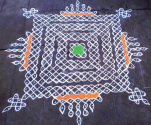 DOTTED KOLAM