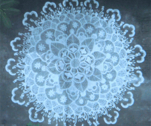 Delicate lace design