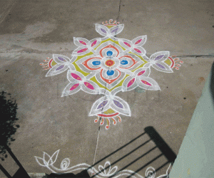 Kuzhal Kolam